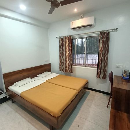 Hotel Parth Residency Kolhapur Exterior foto