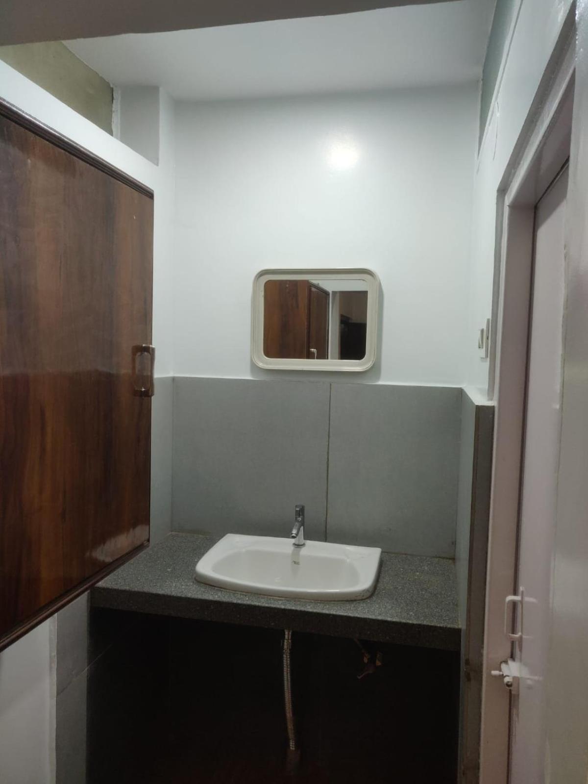 Hotel Parth Residency Kolhapur Exterior foto